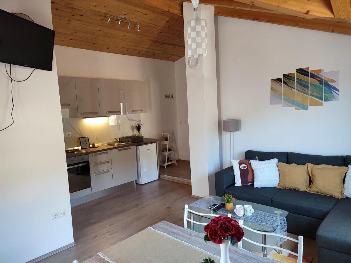 Apartments Pulic スクラーディン エクステリア 写真